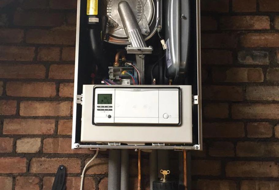 E4 Plumbing &Gas New Vaillant Boilers Fitted, Boiler Installations