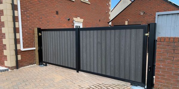 Composite swing gates with electric gate automation Gloucestershire,, Bristol, The Cotswolds,