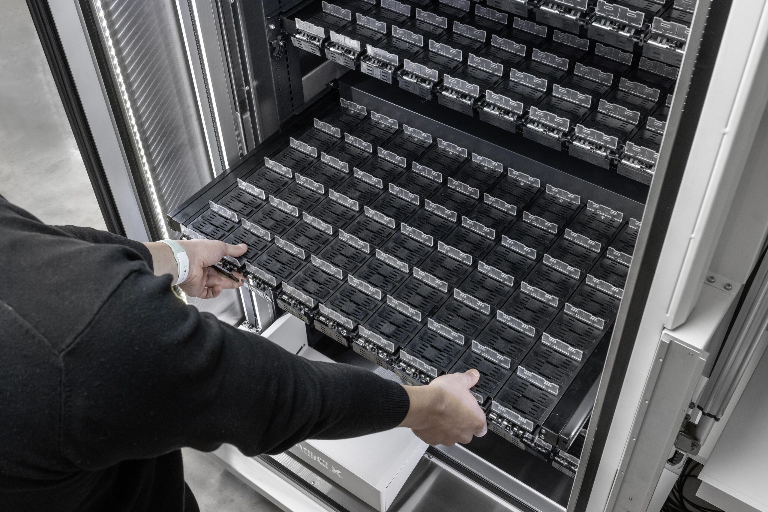 UniClip™ Merchandising Explained