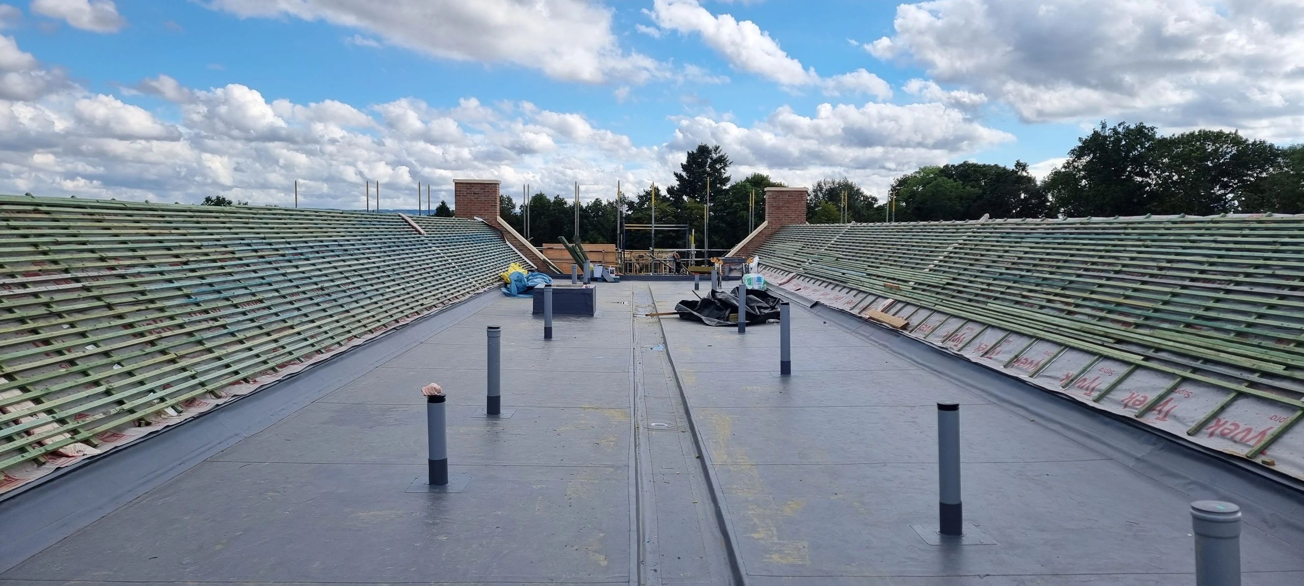 Professional Flat Roofing Services in Rotherham – Stadium-Grade Q