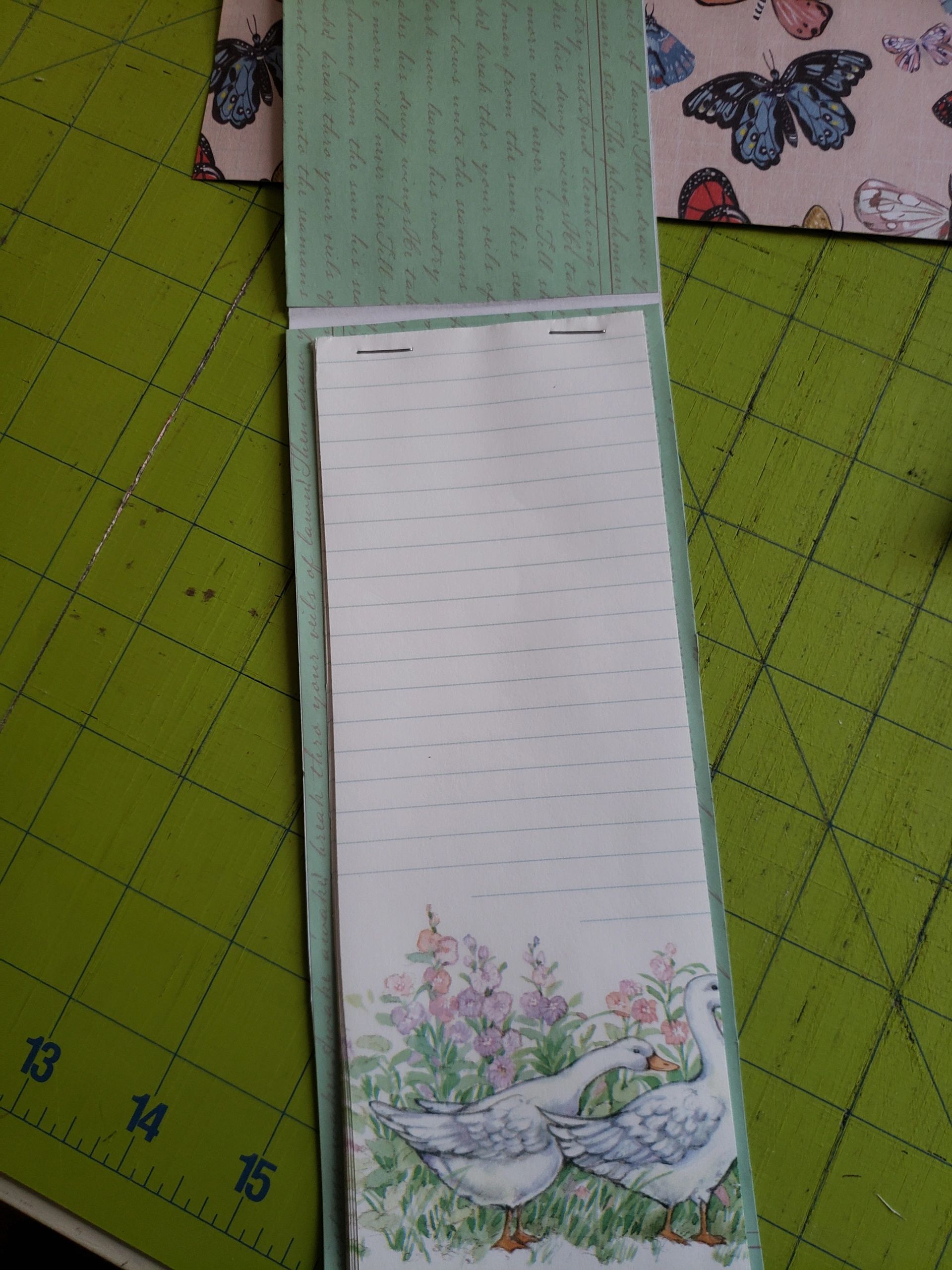 Junk Notepad from Scrap Paper : r/Frugal