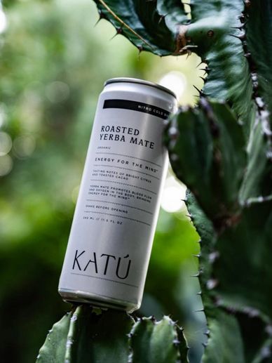 Product image of beverage shot in a nature setting in natural light.
Product photography Los Angeles