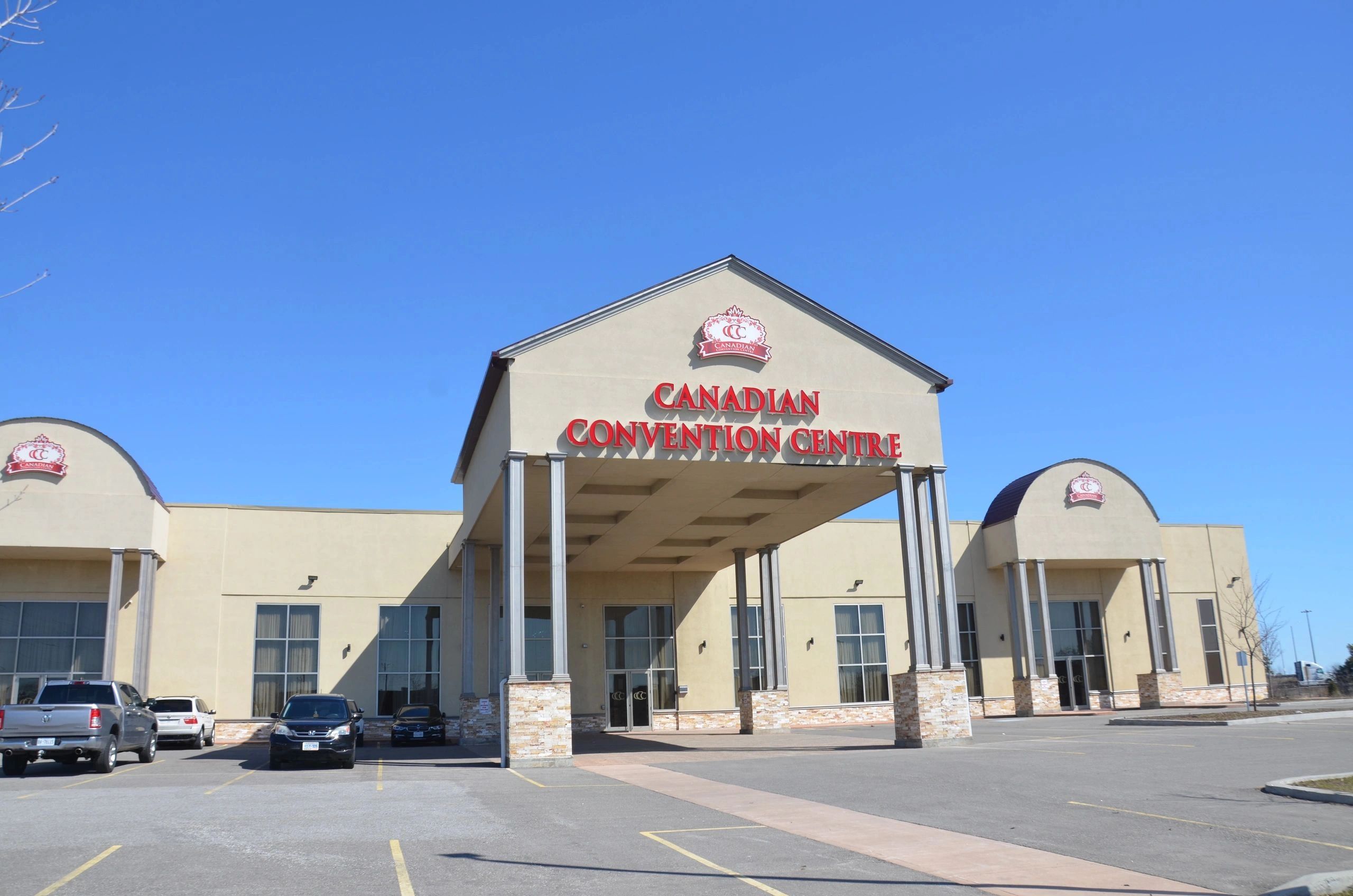 canadian-convention-centre-banquet-hall-indian-food-afghani-food