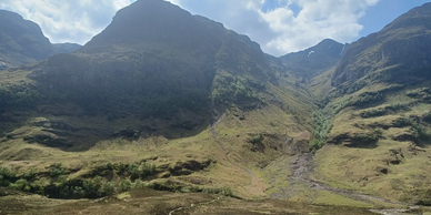 3 sisters mountains at Glencoe