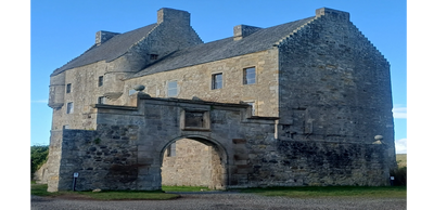 Outlander Lallybroch castle on a sunny day