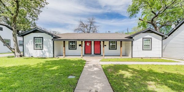 Cottage 402 & 402 1/2 on Buffalo Creek