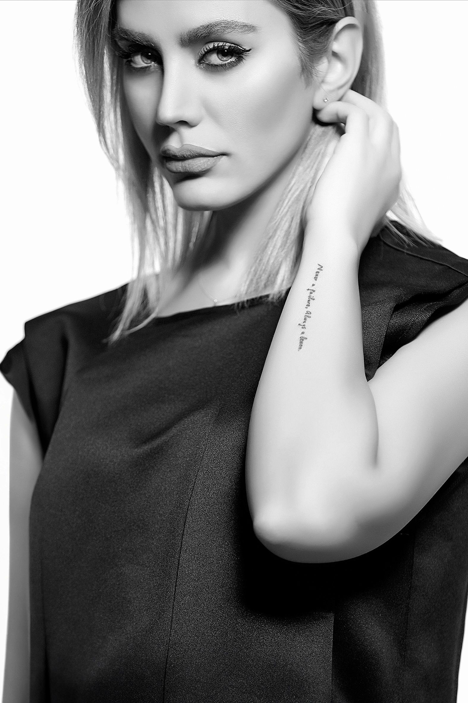 Modern woman portrait photoshoot in GTA