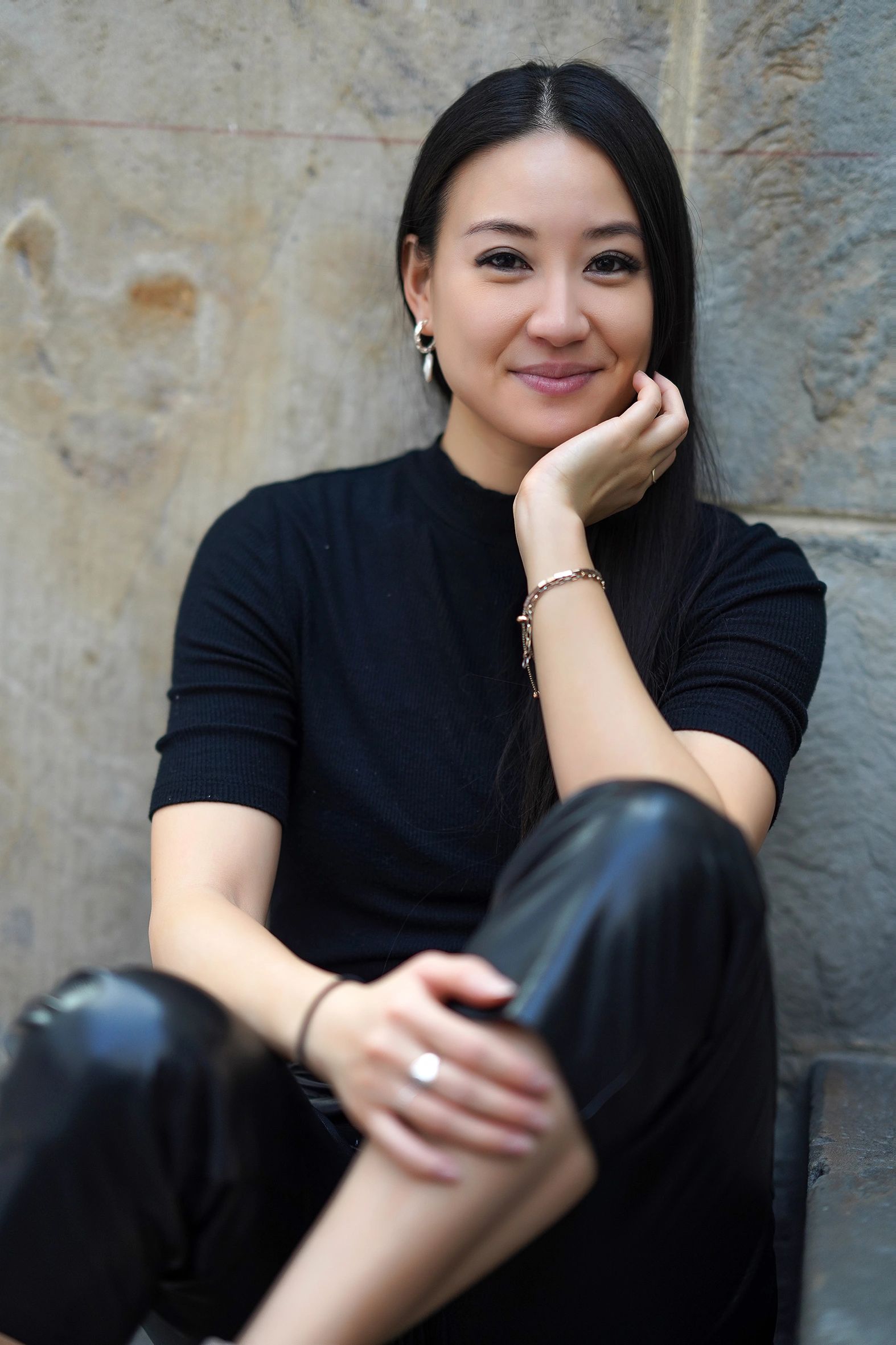 Luxury women headshot and portrait session in Toronto
