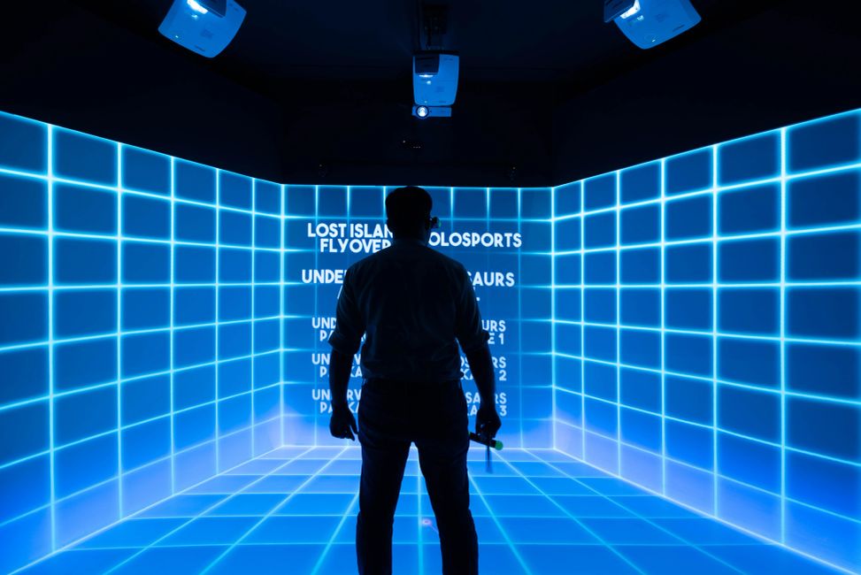 Immersive entertainment environment