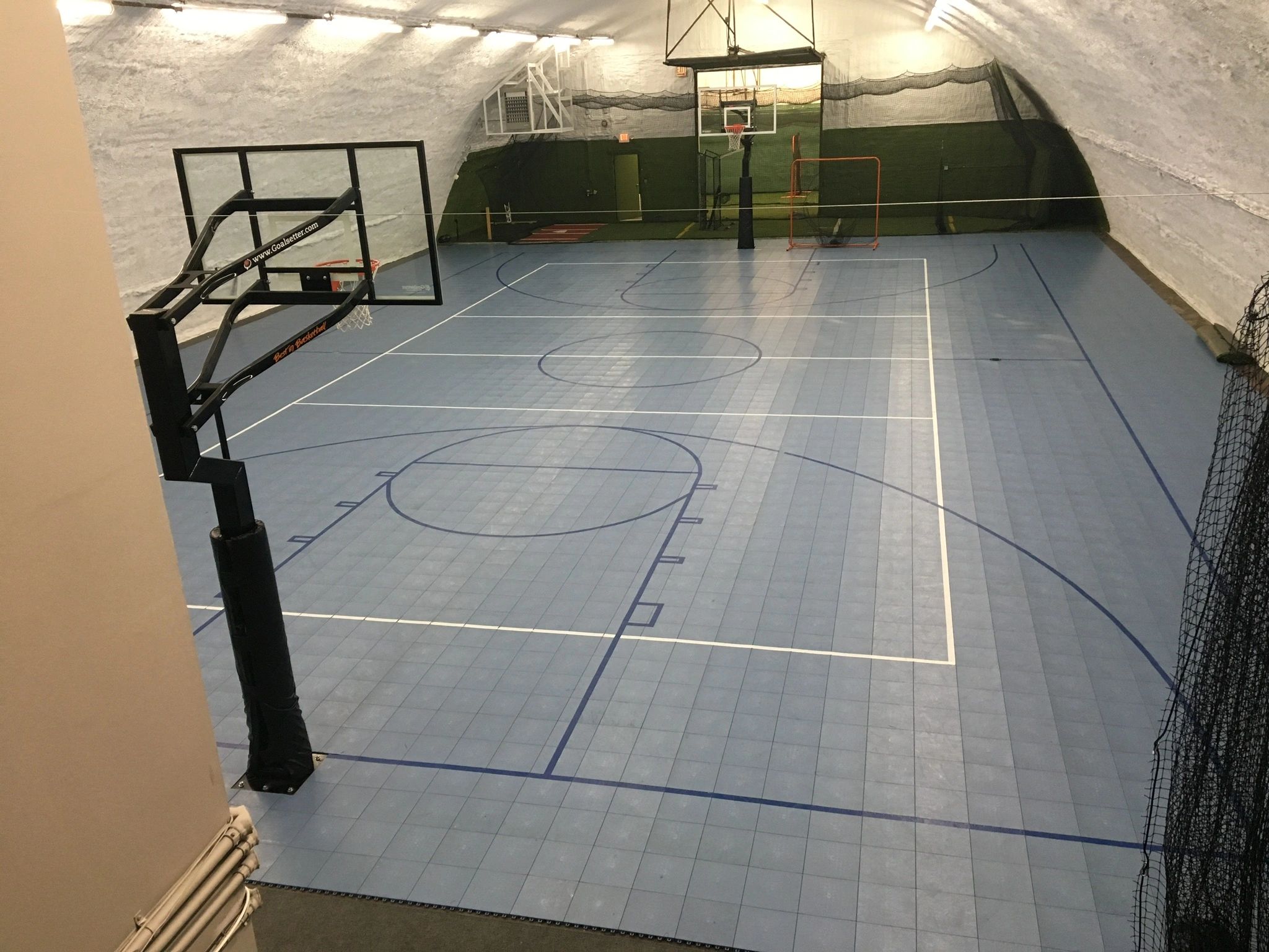 June/July special!!!! Rent the court for 25.00 per hour!!!!