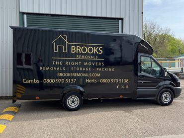van graphics, signwriter, signage, vehicle graphics, signwriting, essex, hertfordshire, hoddesdon