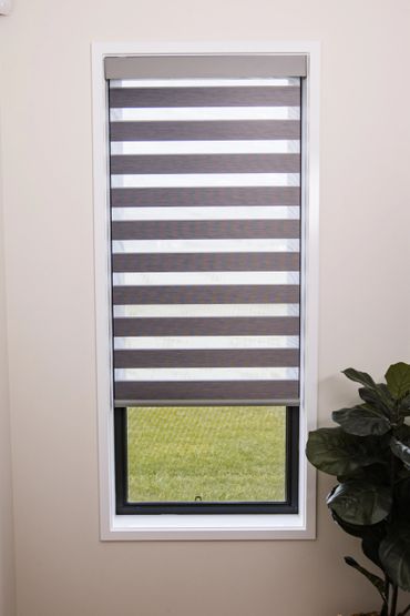 Shutter Force electric zebra blind