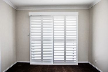 Shutter Force sliding plantation shutters for sliding door