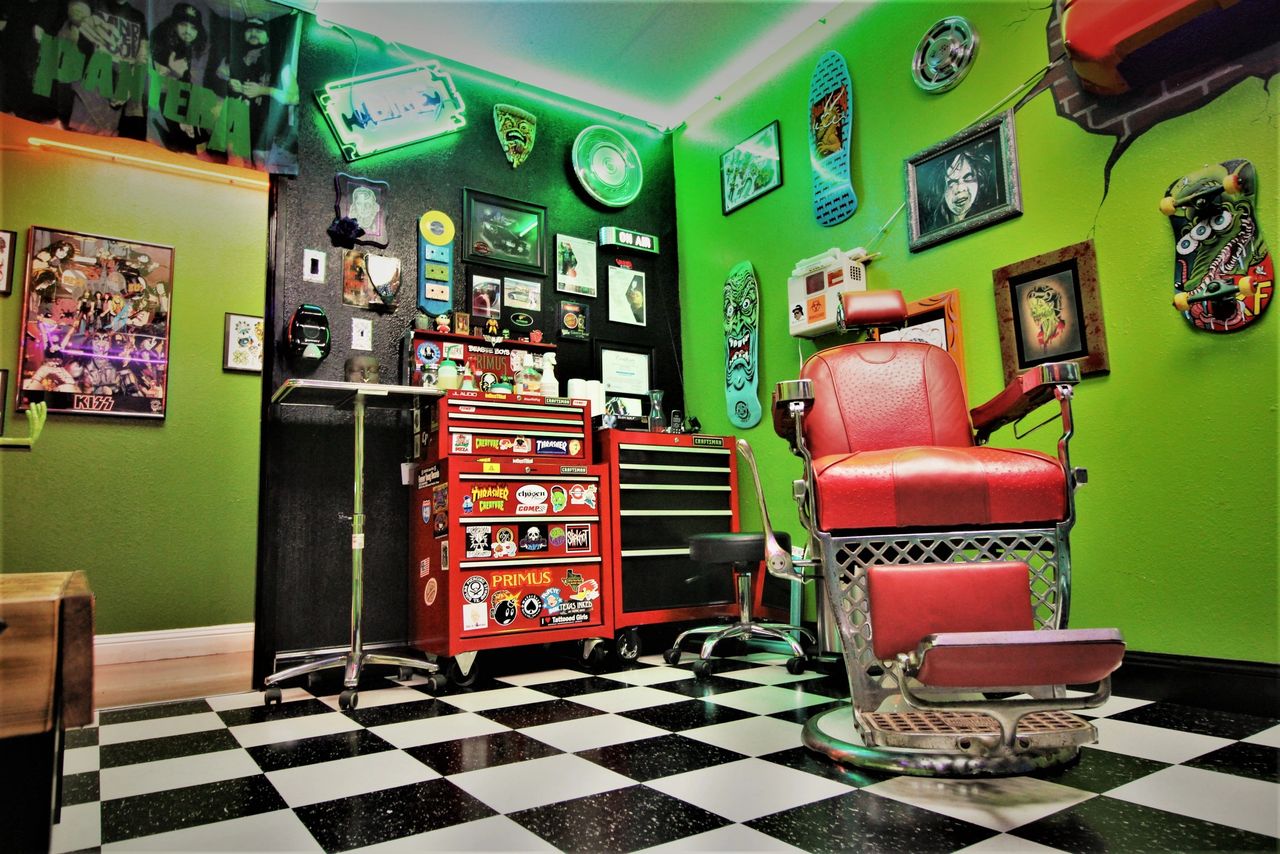 Piercing Studios