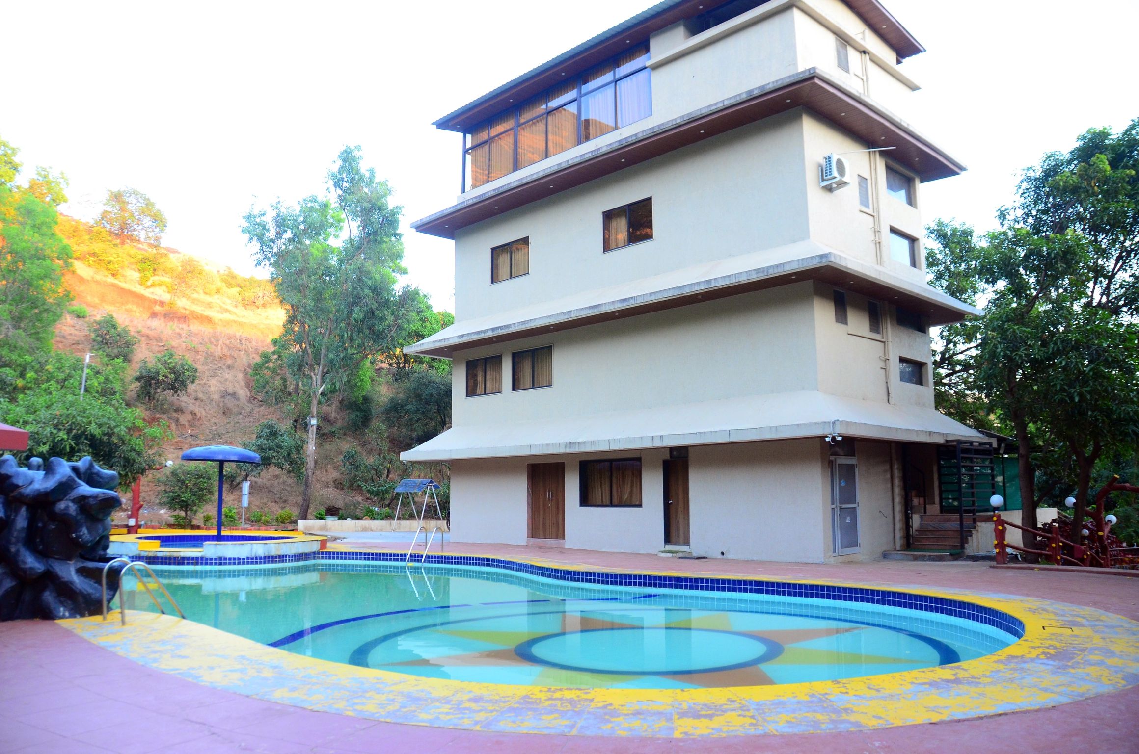 Golden Resort Igatpuri