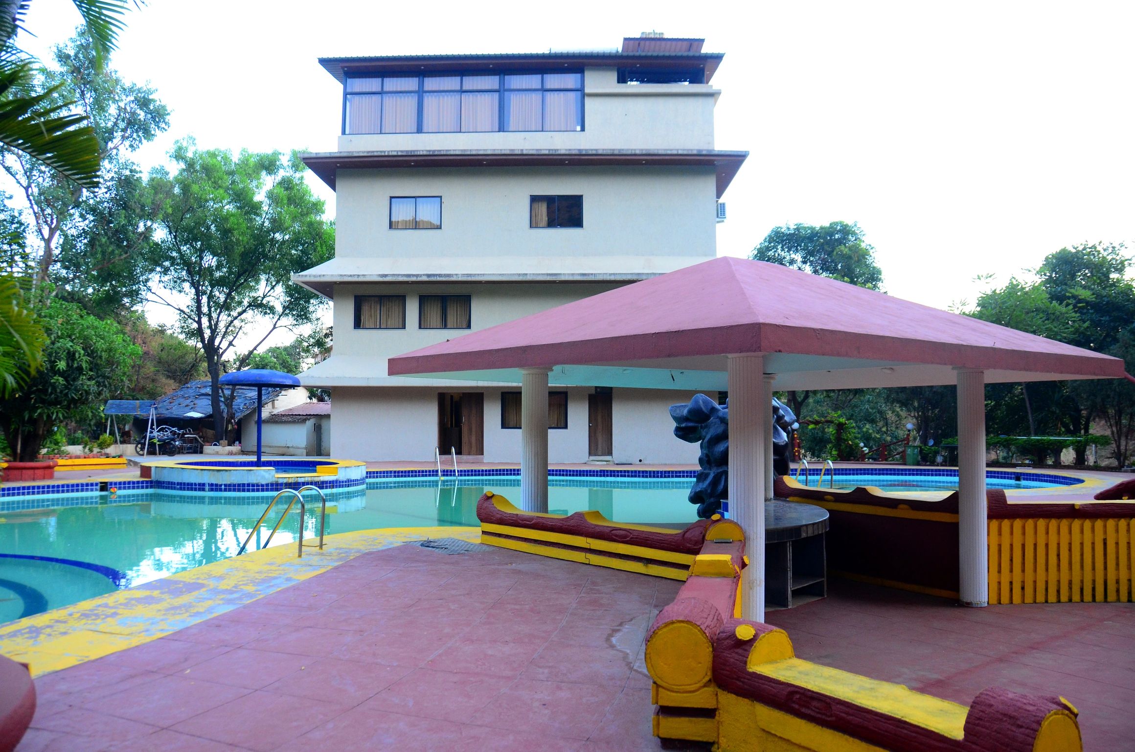 Golden Resort Igatpuri gallery