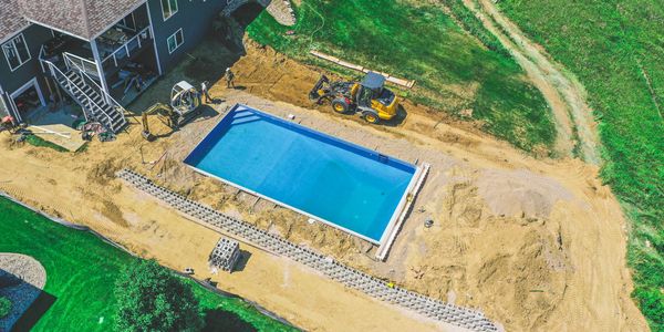 Landscaping. Retaining walls and pools. 