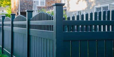 https://img1.wsimg.com/isteam/ip/d99ebdb9-4532-4b6a-a7f0-4745a9437a9b/dark%20green%20pvc%20vinyl%20fence%20from%20illusion%202%20cop.jpg/:/cr=t:11.77%25,l:0%25,w:100%25,h:75.16%25/rs=w:388,h:194,cg:true