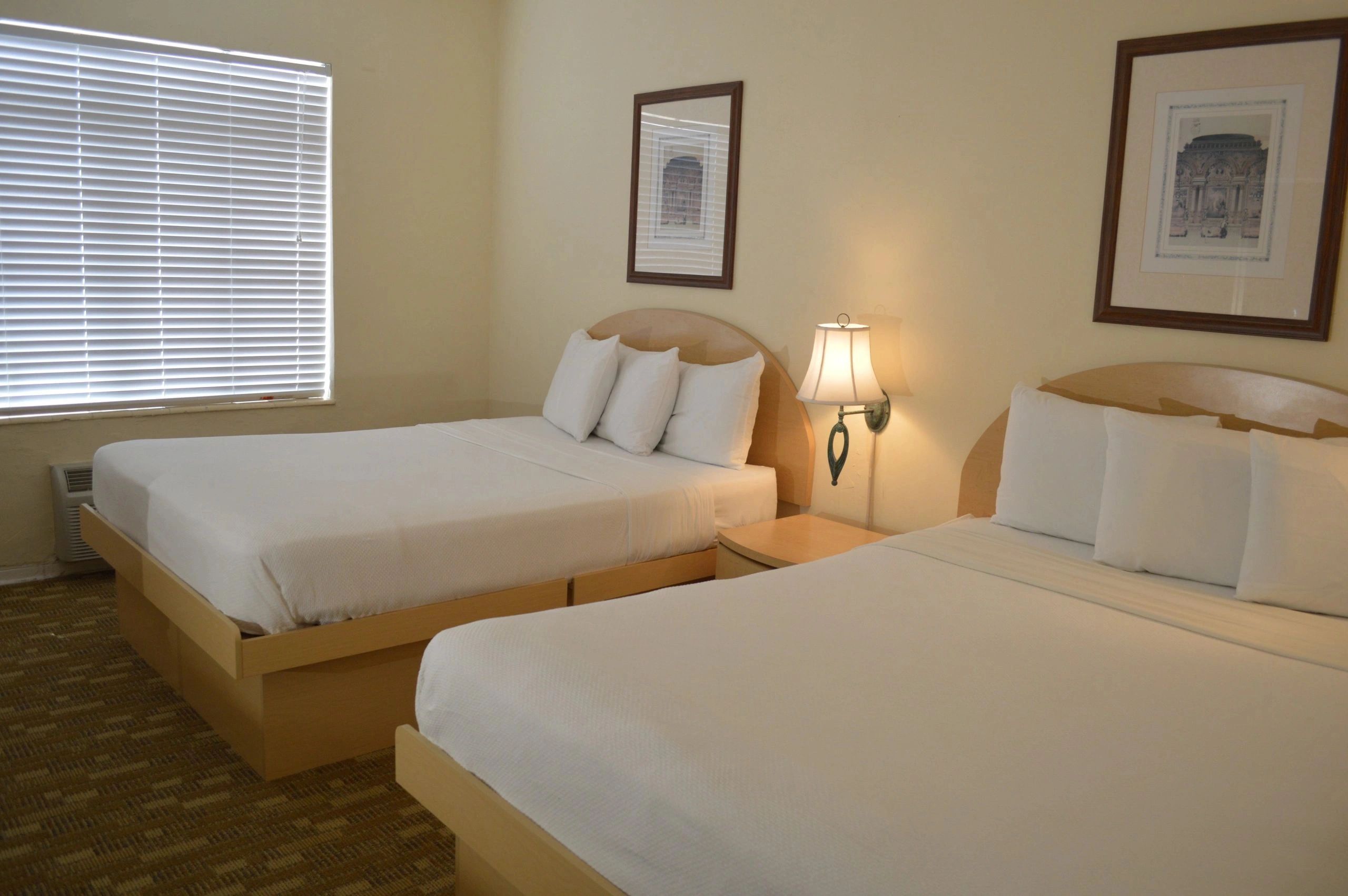 Island House South Beach Hotel — photo 19 of 23