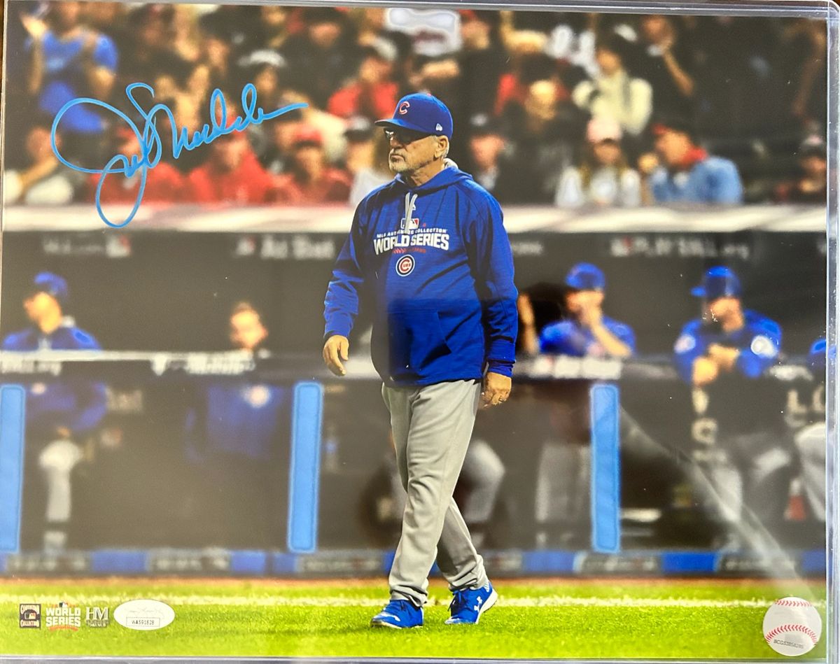 Joe Maddon Chicago Cubs With 2016 World Series Trophy 11x14 Photo