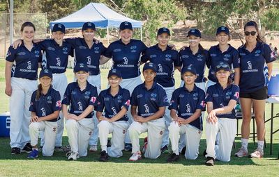 Cricket Southern Bayside team
Back row – Amelie O’Meara (second from left) and Alannah Gora (second 