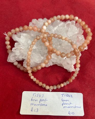 peach moonstone