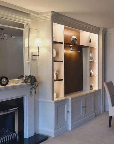 Dining, dining room, dining furniture, best joinery company, joinery creations, fitted tv units