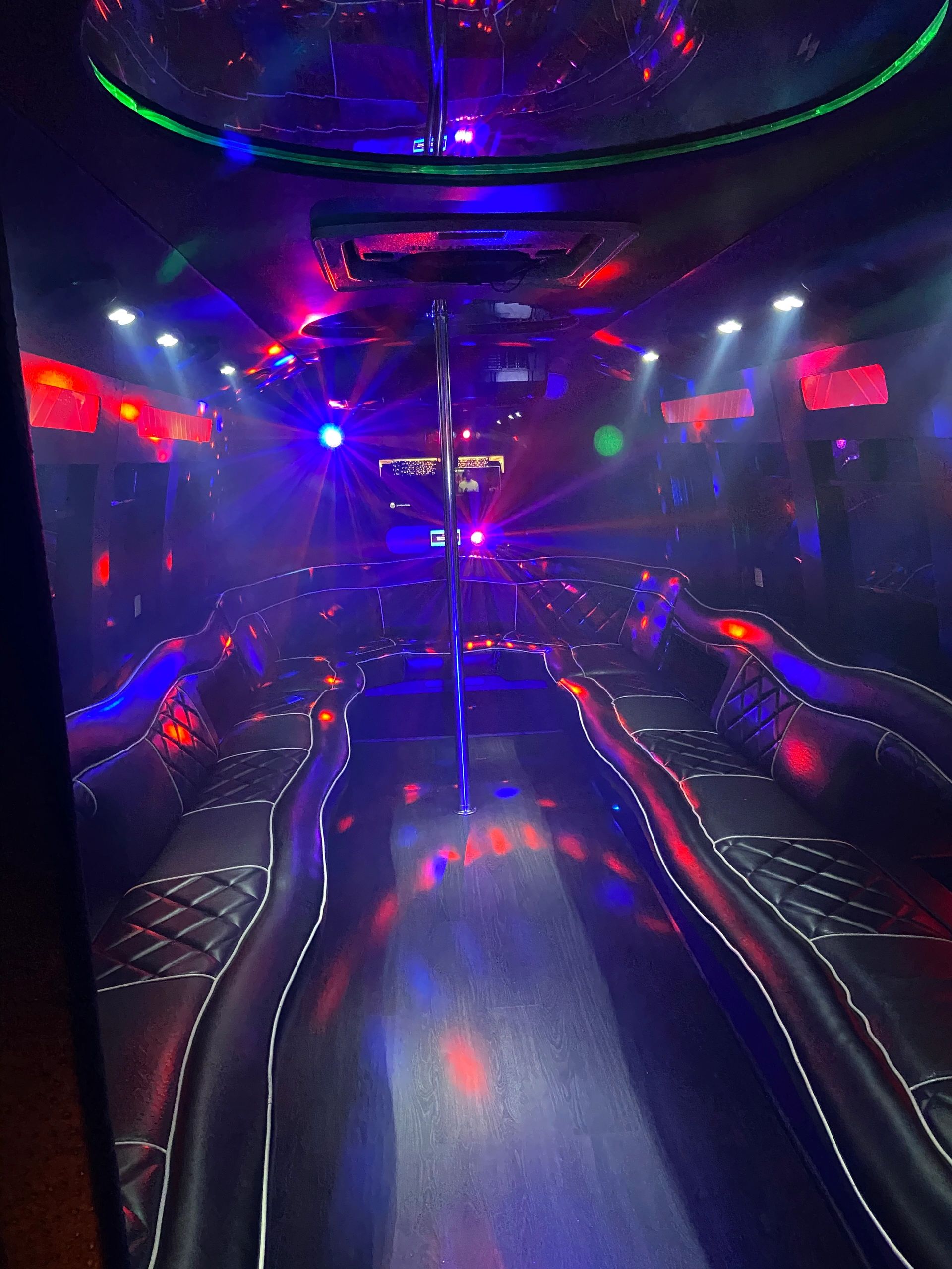 Atlanta Playhouse Party Buses,LLC