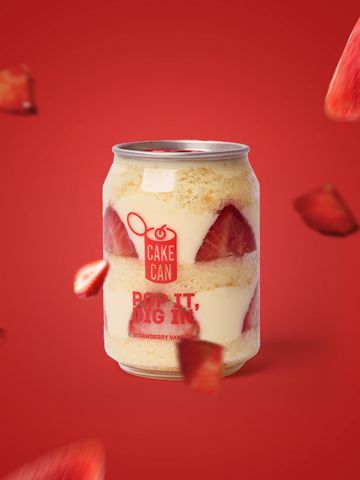 STRAWBERRY VANILLA cake