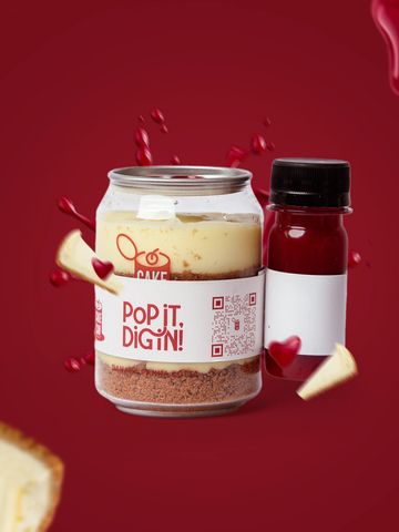 STRAWBERRY CHEESECAKE