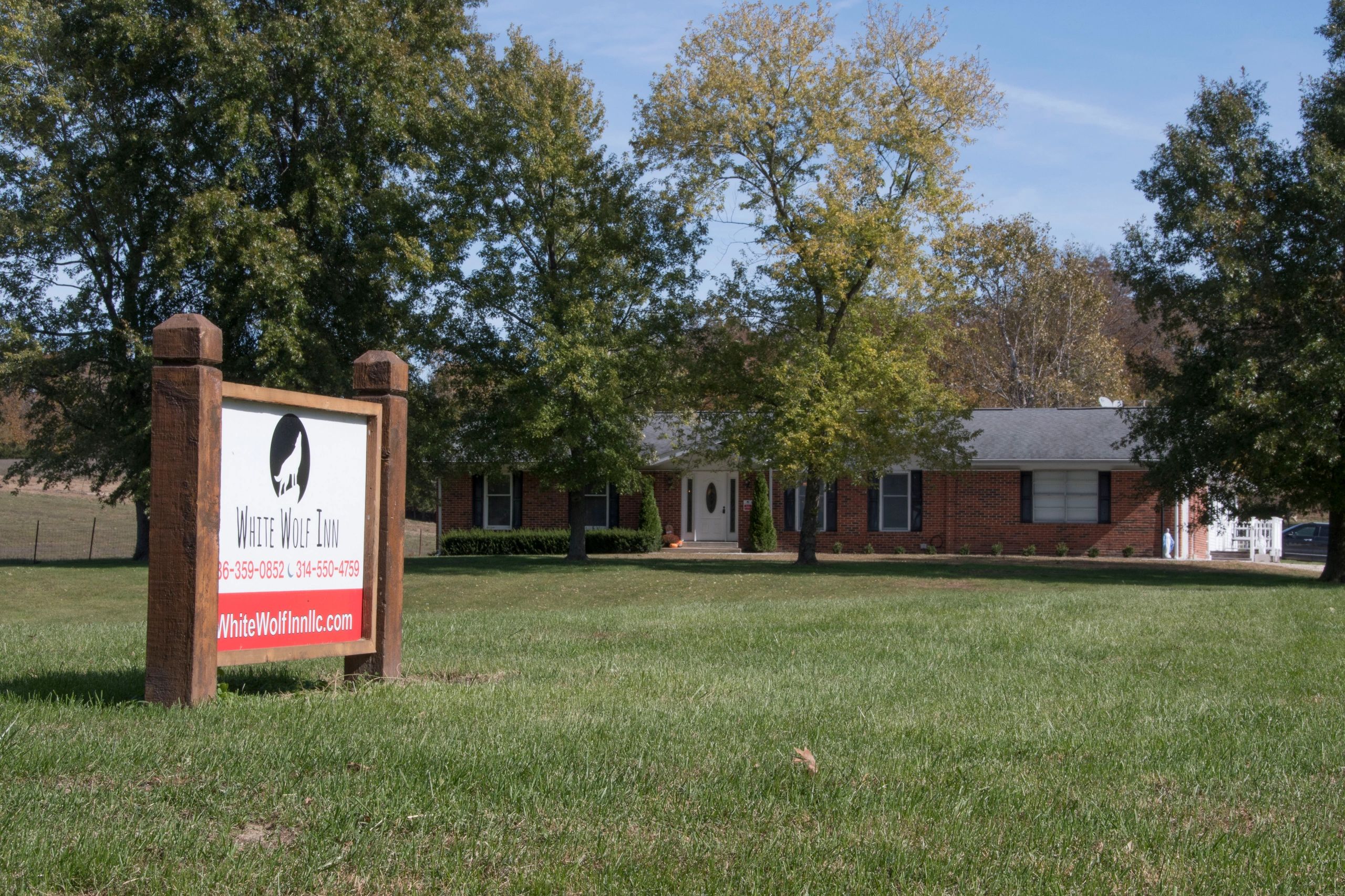 White Wolf Inn Guest House, Hermann Mo, Guest House,