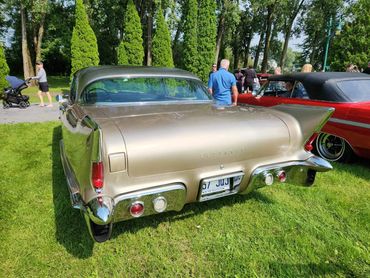 Cadillac Eldorado Brougham 1957