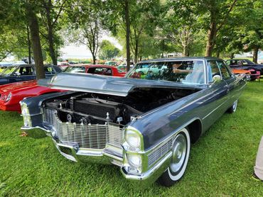 Cadillac Sedan DeVille 1965