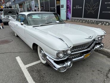 1959 Cadillac Coupe deVille