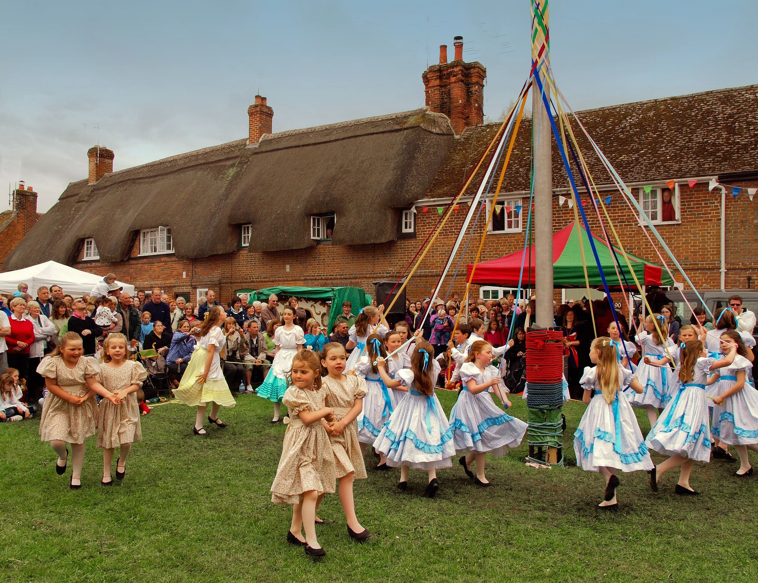 185. The Maypole