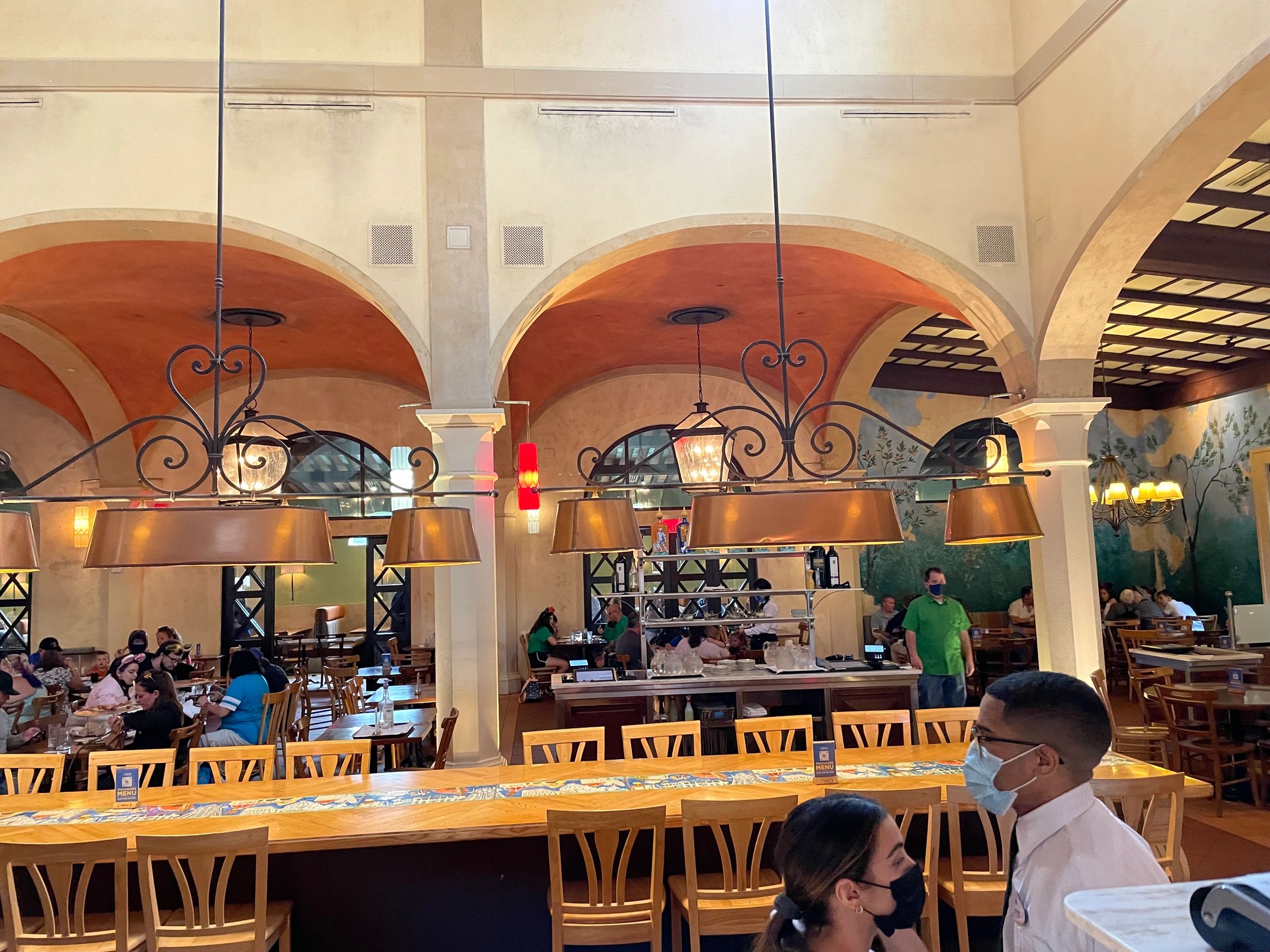 Italian restaurant epcot deals