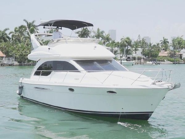 BOAT RENTAL AND YACHT