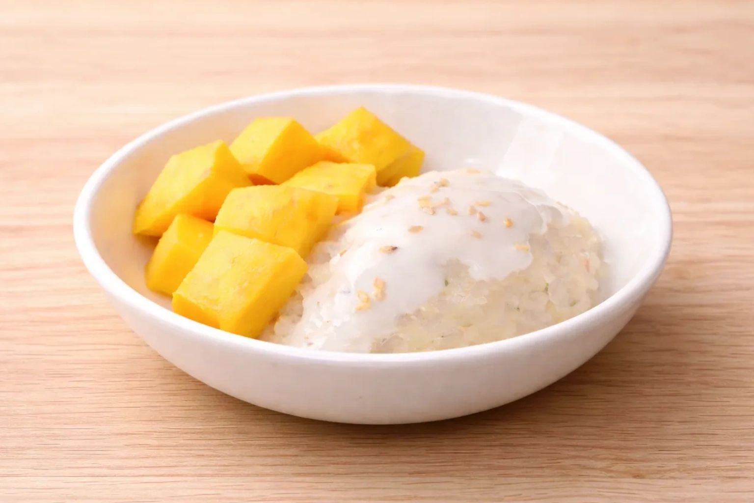 Mango & Sweet Sticky Rice at Noodles Pho U.