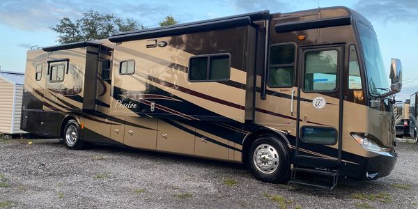 Revitalize your RV with Our High Quality Cleaning Service! Contact us today.