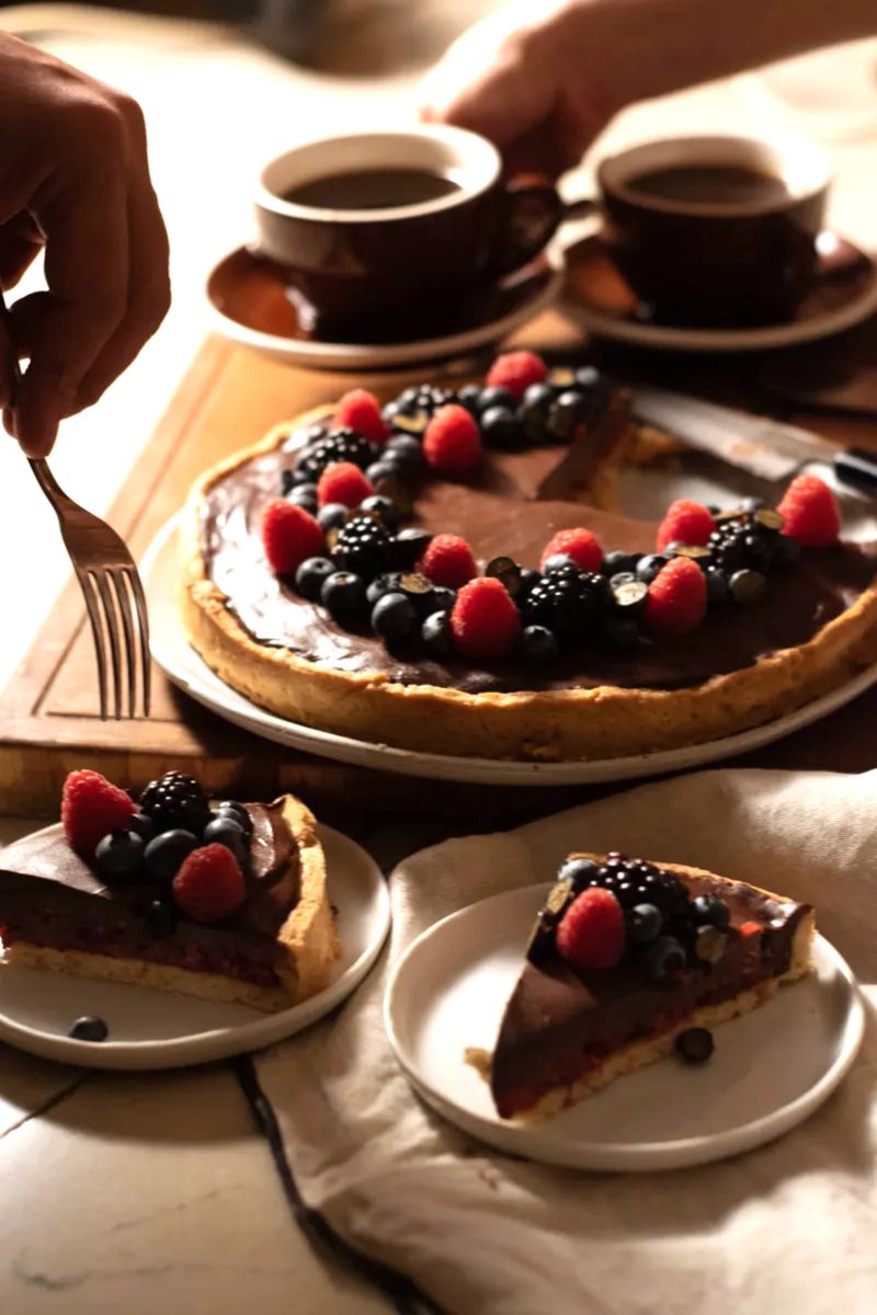 Tarta de Frambuesa con Chocolate Amargo