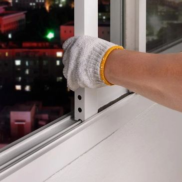 TIGER SLIDING WINDOW