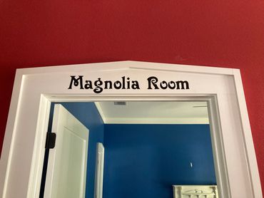 Hand lettered room name for bed and breakfast in Jefferson, TX.