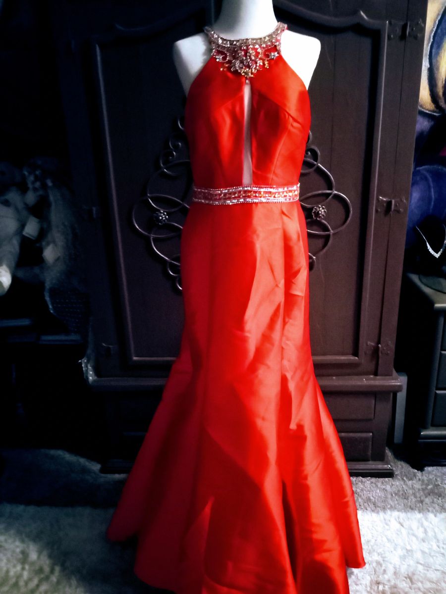 A0-2013 Prom Gown Beaded Neckline & Belt open Back Mermaid w/Train Size 10 Red A0-2013 Prom Gown Beaded Neckline & Belt open Back Mermaid w/Train Size 10 Red