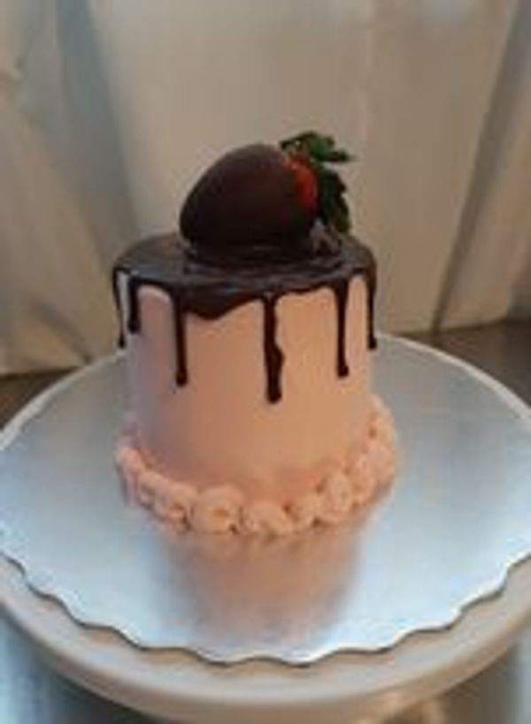 4' Valentine's Mini Cake