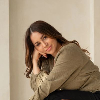 Reiki Master, Massage therapist, Intuitive life coach with services for your highest good, Coach