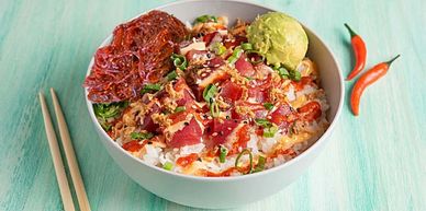 Hawaiian Poke Bowl Recipe with Spicy Aioli