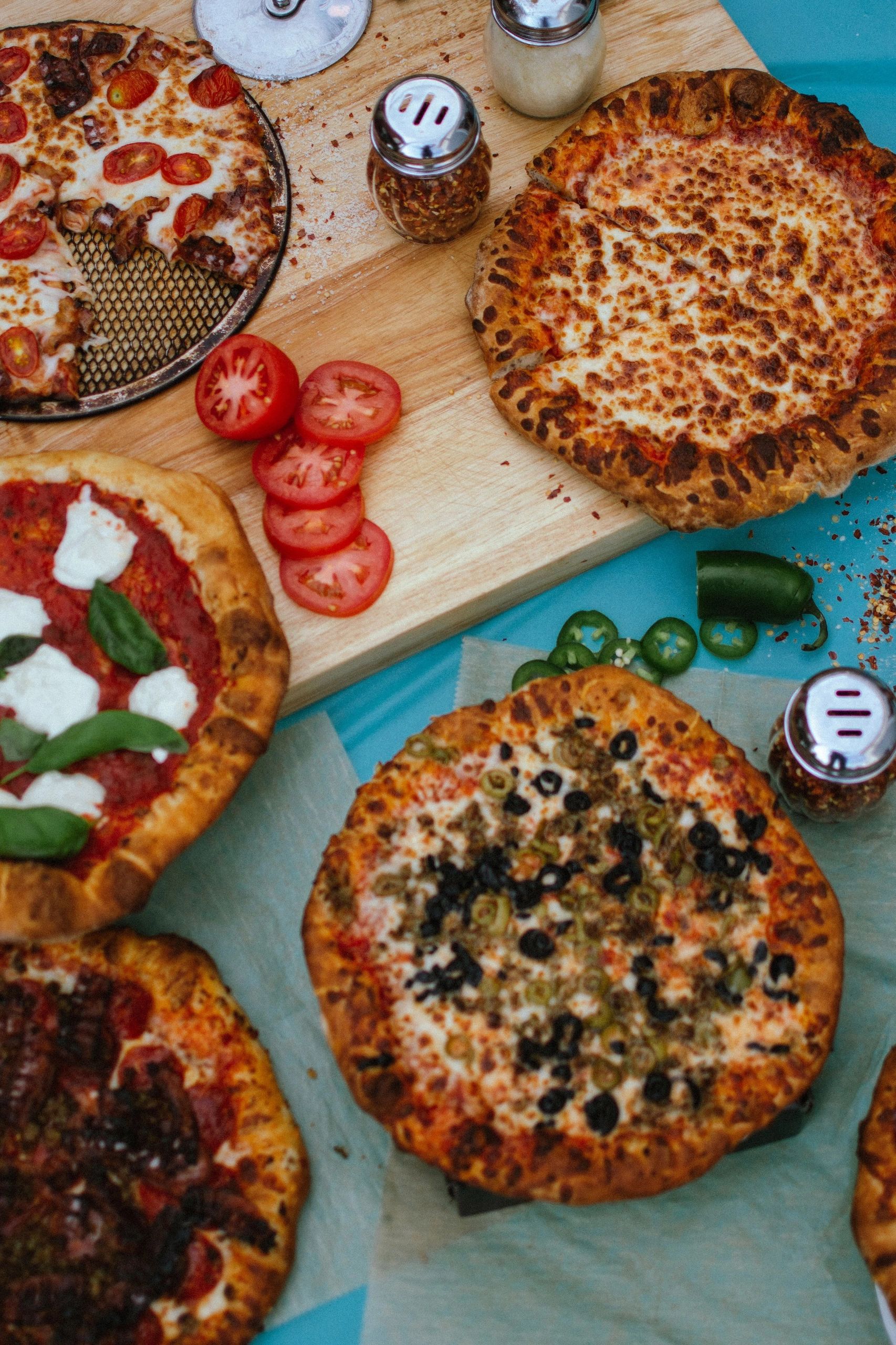 The Colorful Cookery