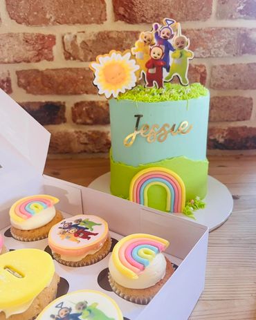 teletubbies cake and cupcakes
sudbury suffolk cake maker
bear and cub cakes
fondant cake
birthday ca