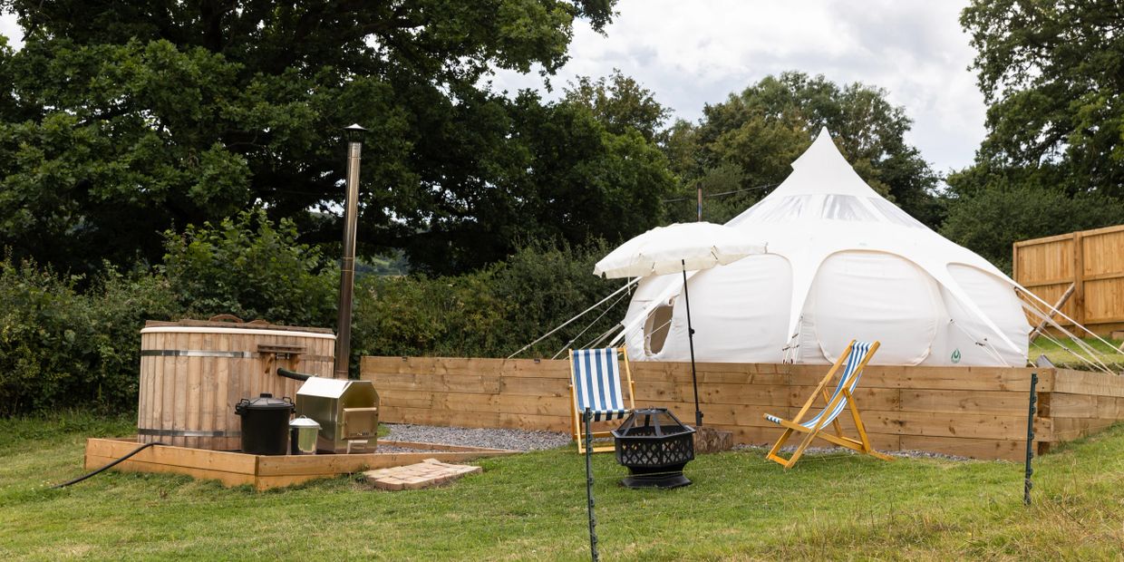 Star gazing belle tent and wood burning hot tub