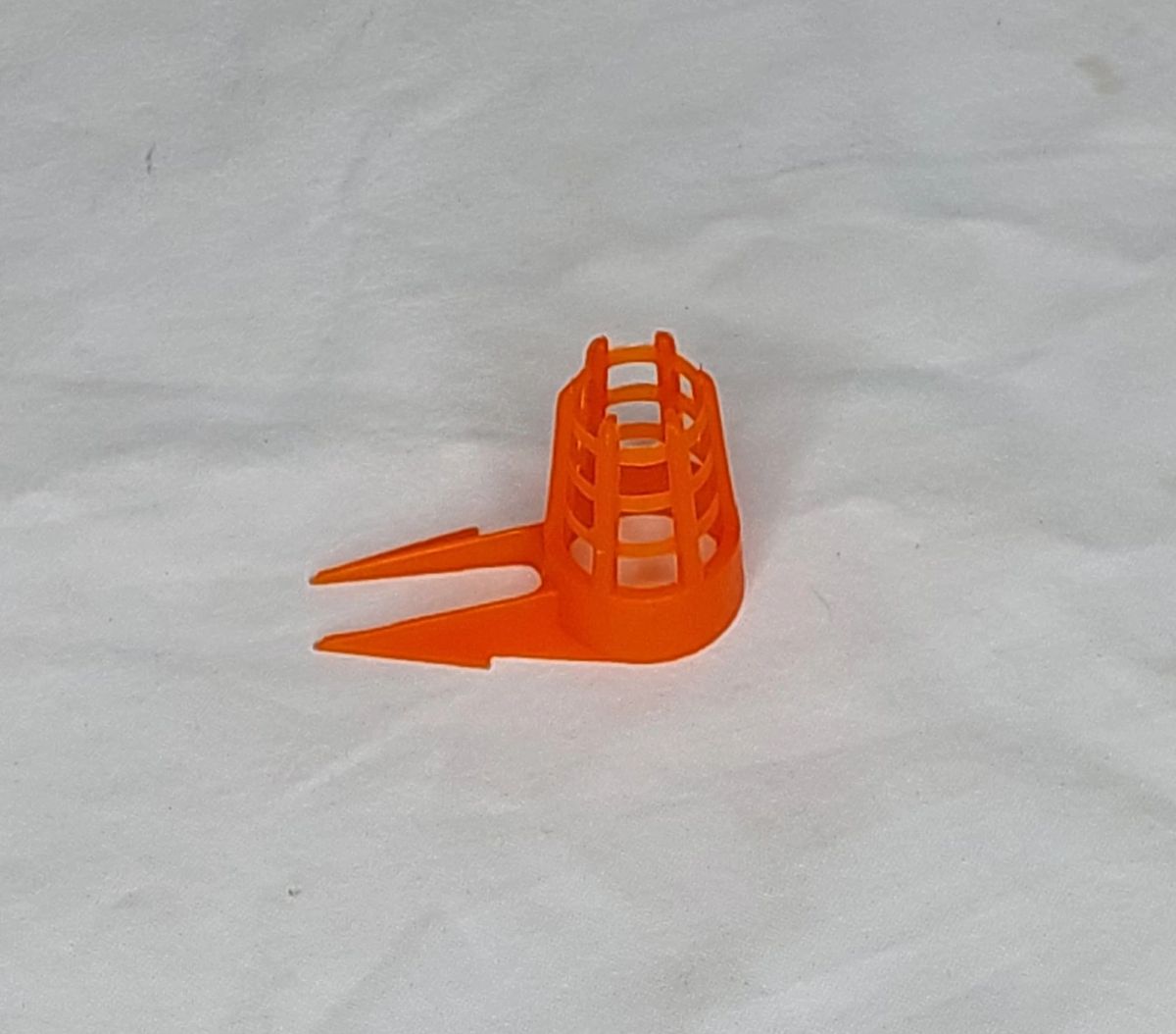 Queen Cell Protector Cage